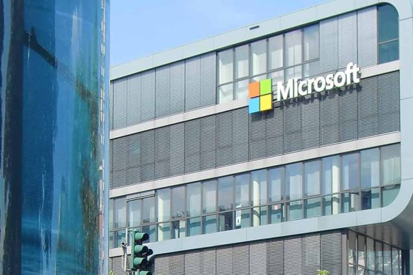 Microsoft introduced Windows Hololens
