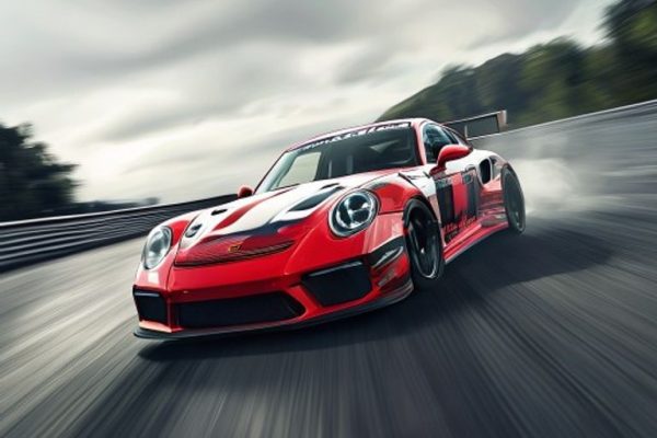 Porsche 911 GT3 RS with Manthey Kit Achieves Significant Nürburgring Improvement