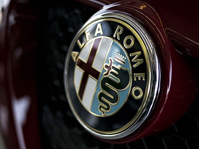 Alfa Romeo Symbol 640x480