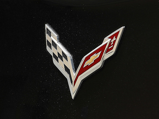 Corvette Logo 640x480