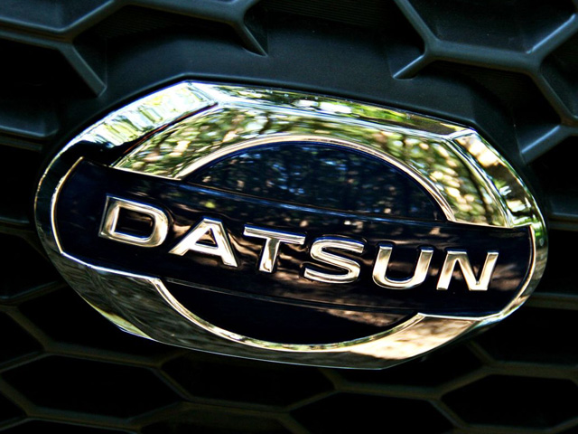 Datsun Symbol 640x480